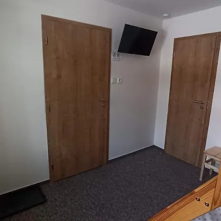 A Restaurace V Haji Maison d'hôtes Loučná pod Klínovcem