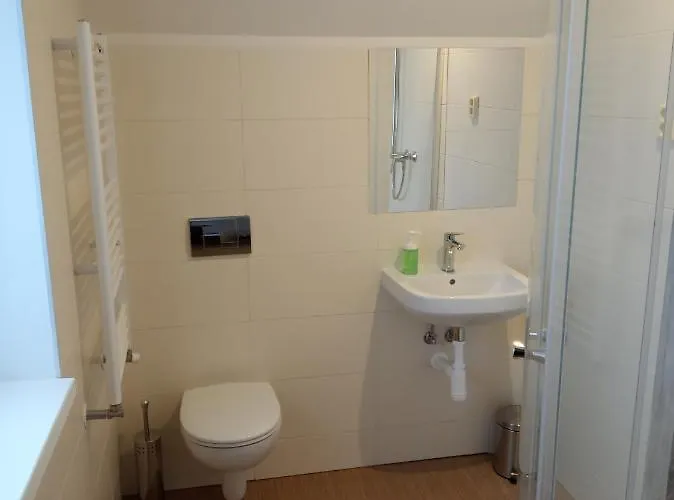 A Restaurace V Haji 3*